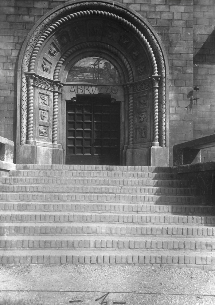 detail image