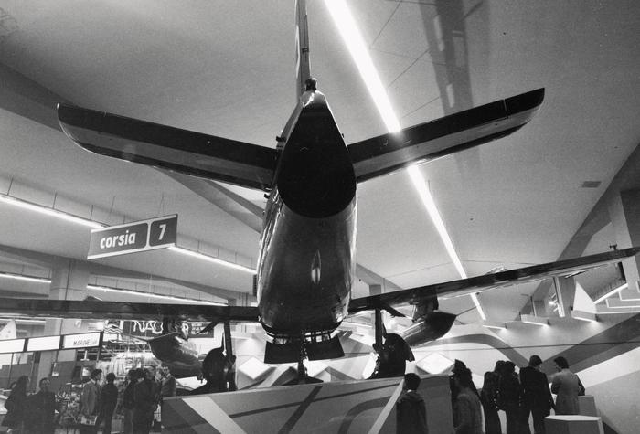 Negozi aeronautica militare milano sale