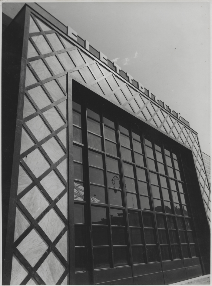 detail image